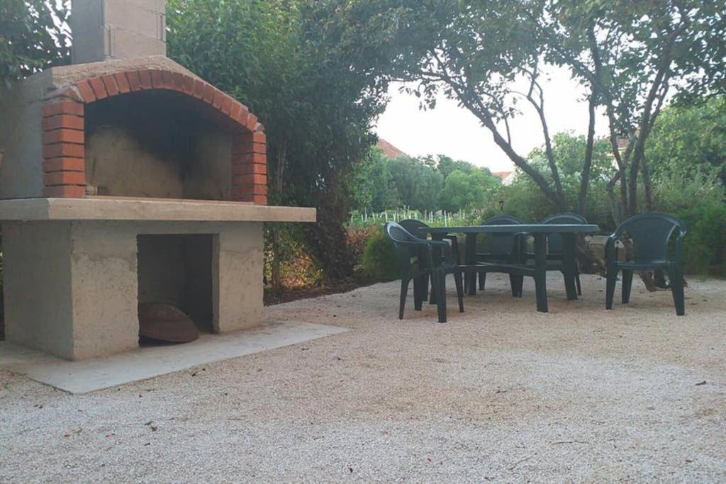 Apartman Greta Sukošan Exterior foto
